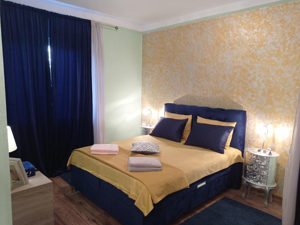 Villa Gregovica &T 2 Póla Kültér fotó