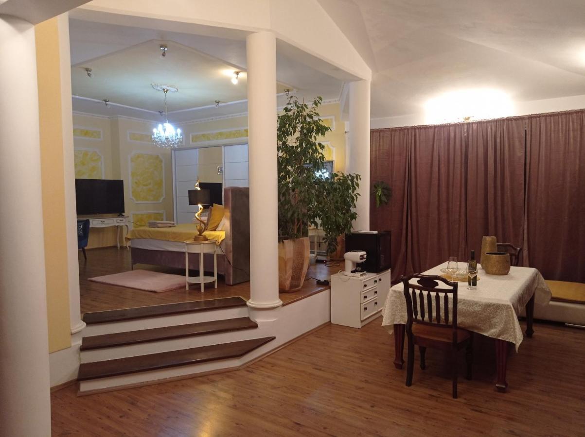 Villa Gregovica &T 2 Póla Kültér fotó