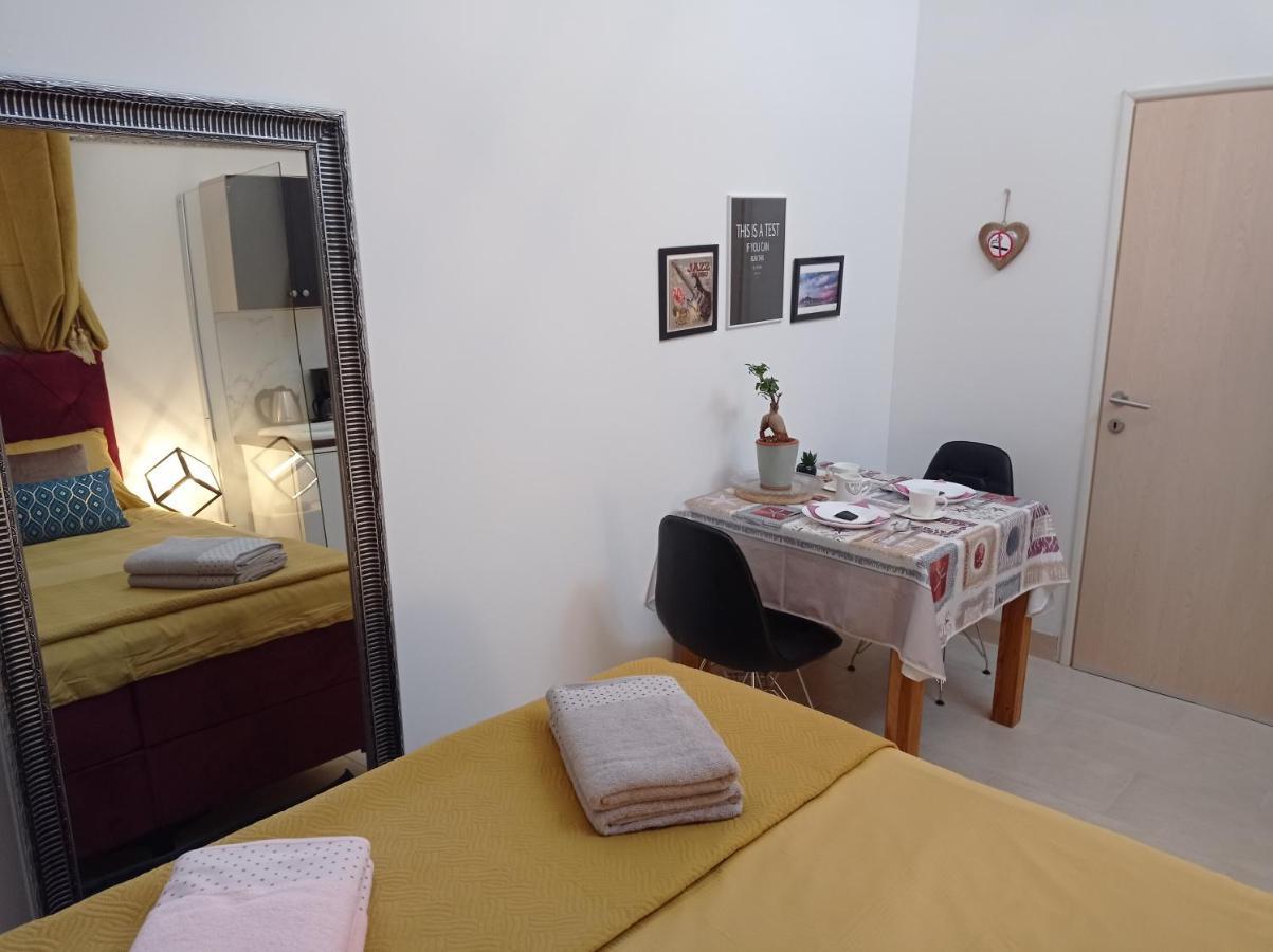 Villa Gregovica &T 2 Póla Kültér fotó